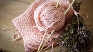 Mastering Knitting Essentials: From Casting On to Choosing the Right Yarn and Needles