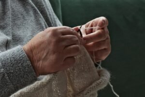 The Ultimate Guide to Cable Knit Sweaters: Knitting Tips, 1‑Skein Projects & Circular Needle Sizes