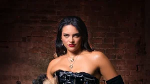 2025 Guide to Styling Bustier Sets with Boat Neck Knit Cardigans