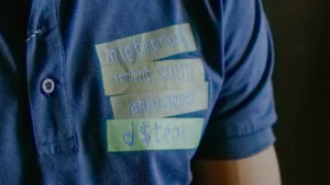 Source Knit Polo Shirts: Material, Fit & MOQ Considerations for Your Brand