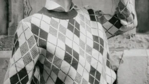 7 Effortless Ways to Style a Reiss Summer Vintage Cable Knit Cardigan